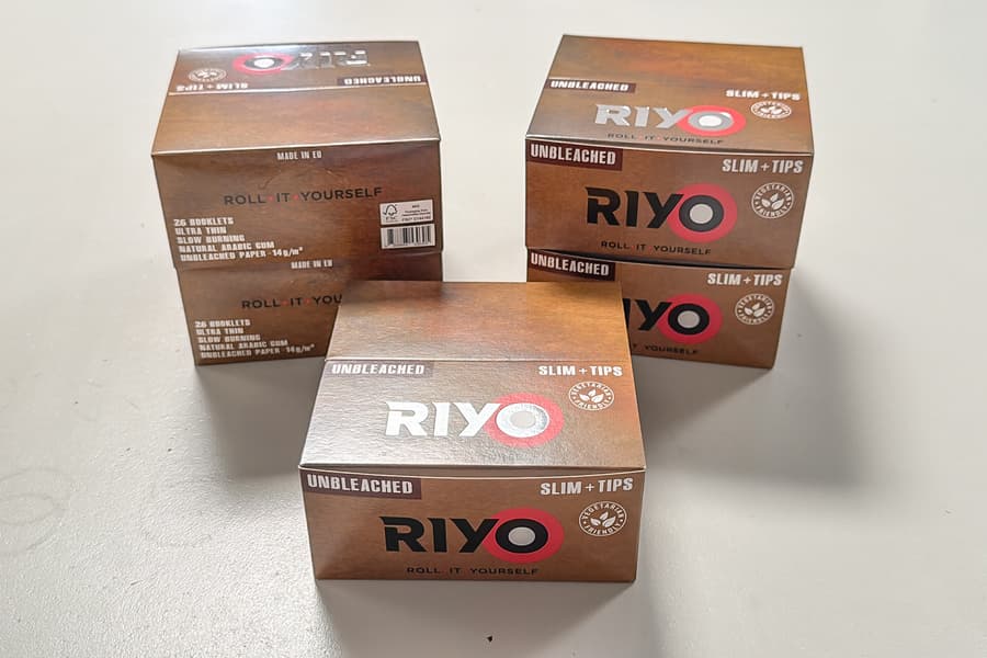 10 Packungen mit Papers Riyo